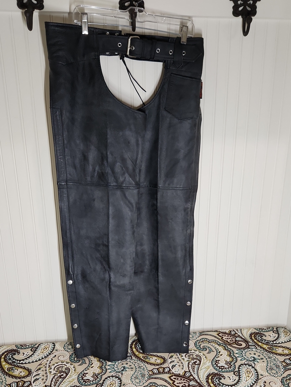 Black Leather Women's Riding Chaps with Adjustable Belt